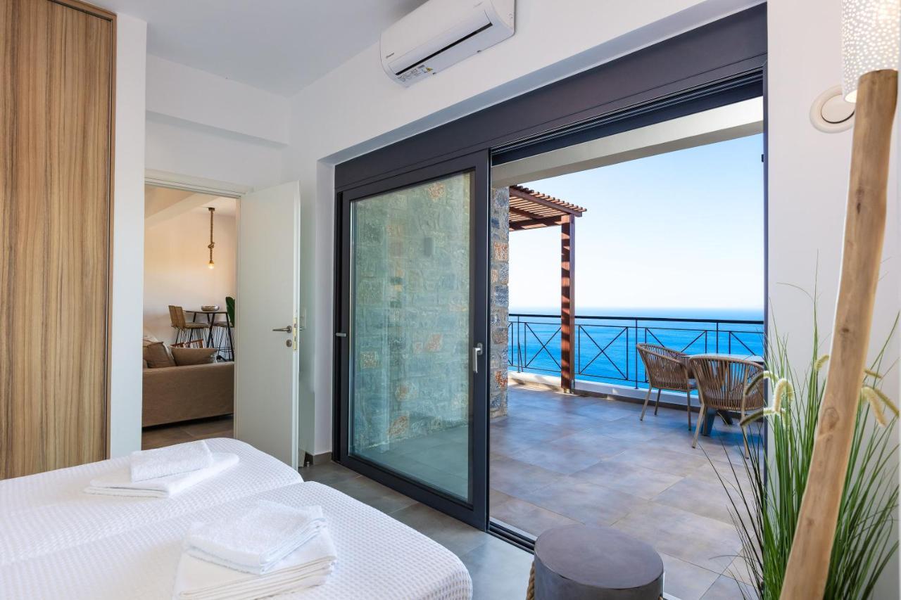 Villa Sea-esta, Adults Only *