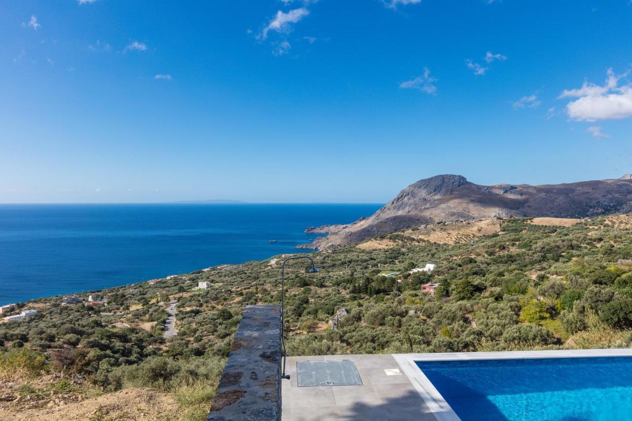 Sea-esta, Adults Only Villa